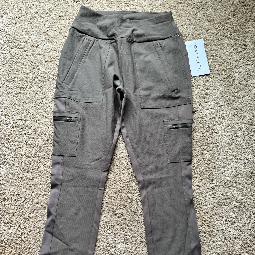 Athleta Headlands Cargo Pants